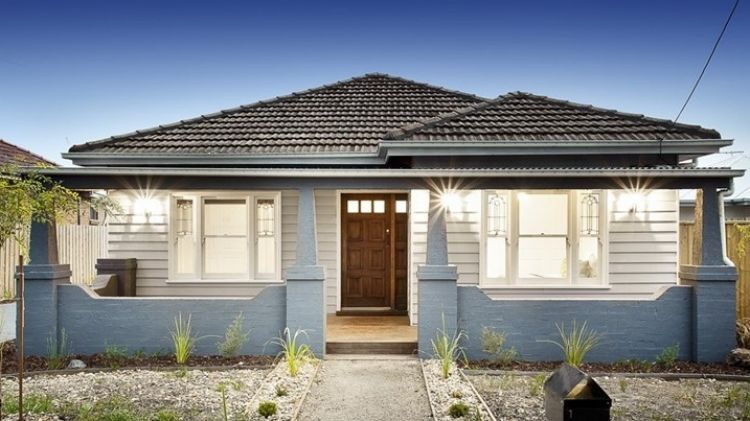 Melbourne Housing: The rise of the middle suburbs